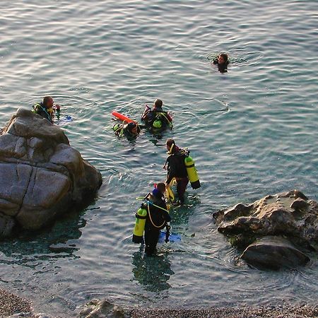 شقة Diving Center Punta Stilo المظهر الخارجي الصورة