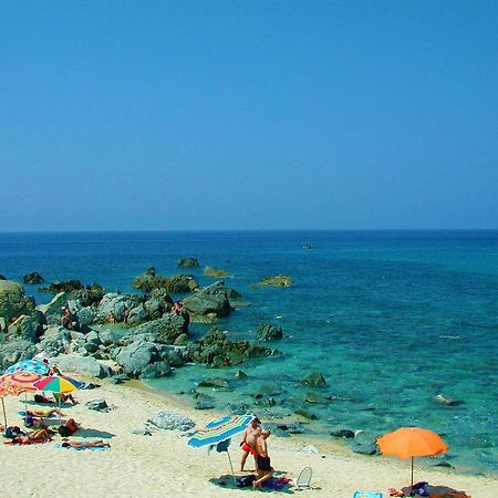 شقة Diving Center Punta Stilo المظهر الخارجي الصورة